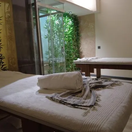 Hotel Royal 4*