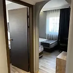Royal מלון 4*